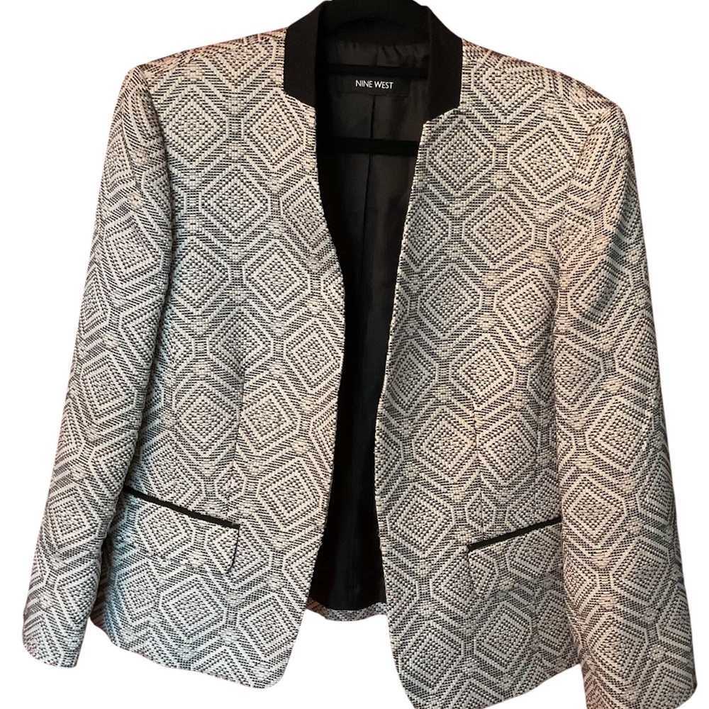 Nine West Black & White, Geometric Patterned Women's Jacket, Lined, Faux Pockets